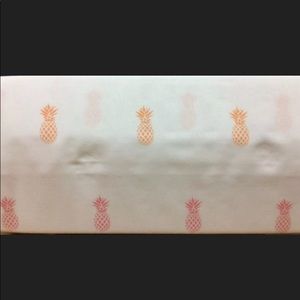 Southern Tide full size Pineapple sheet set